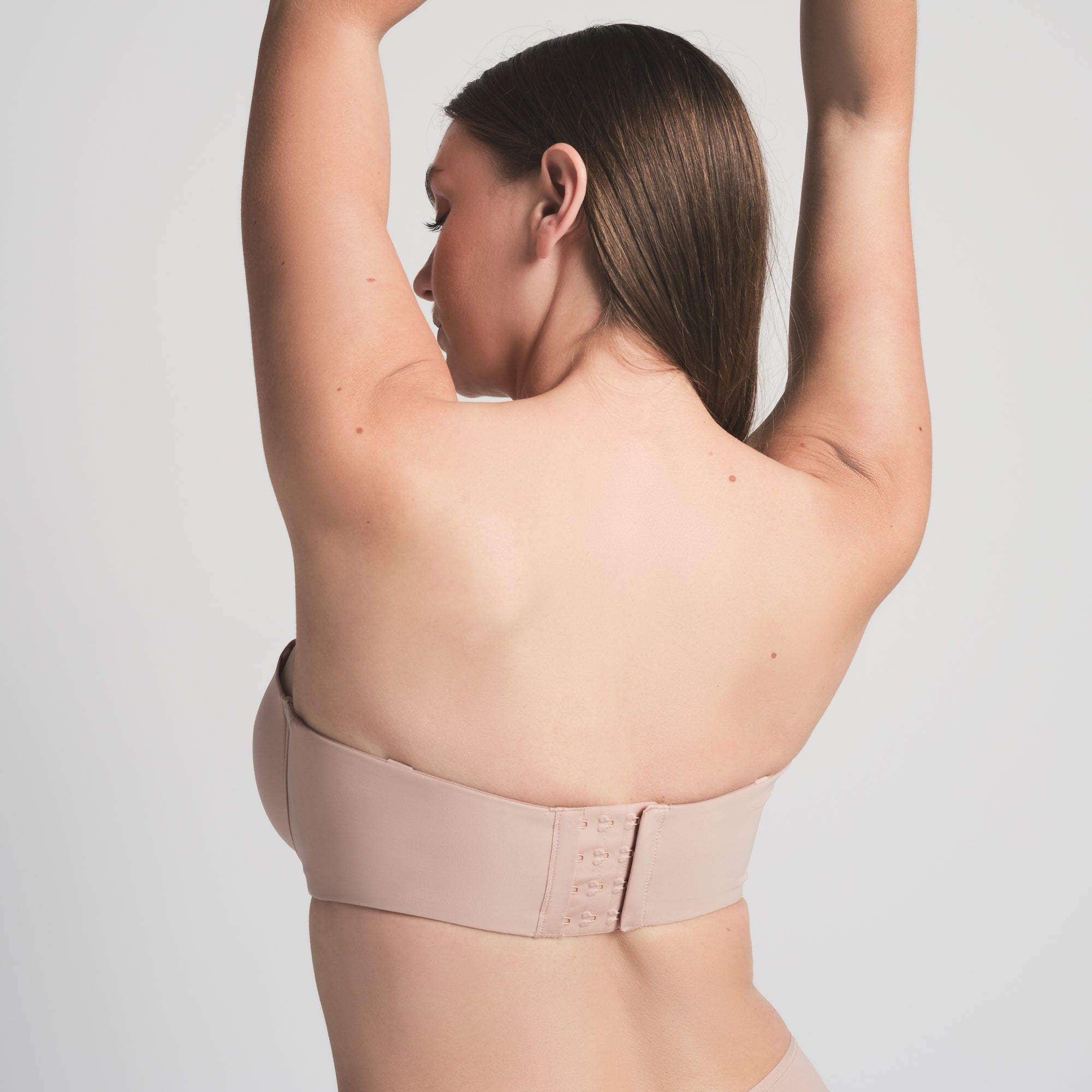 FITS EVERYBODY STRAPLESS BRA | MICA