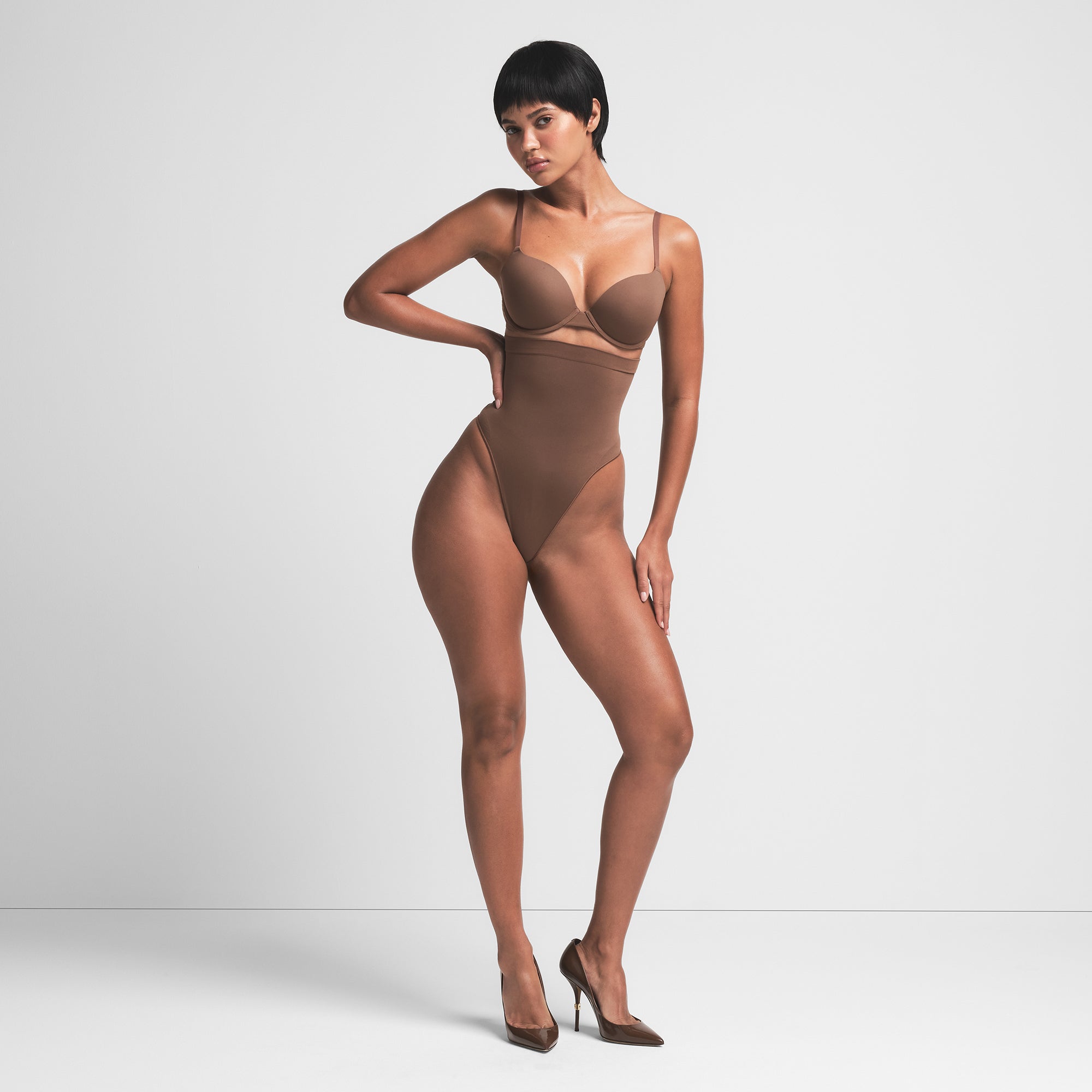 SEAMLESS SCULPT HIGH-WAISTED THONG | JASPER