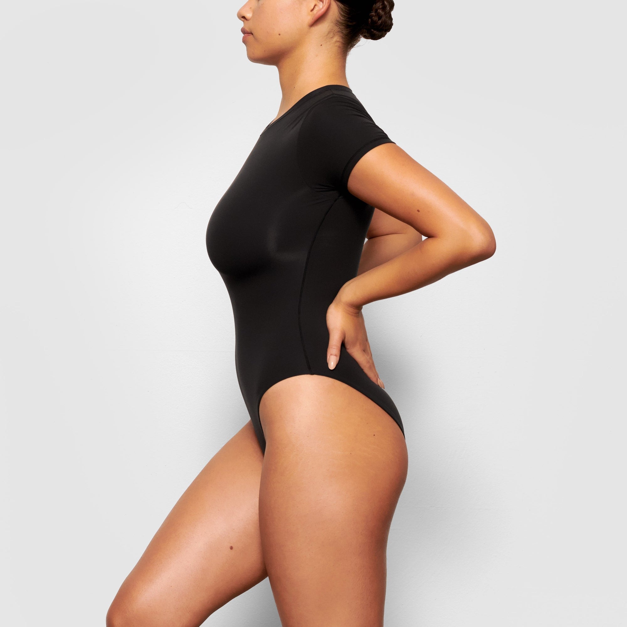 FITS EVERYBODY T-SHIRT BODYSUIT | ONYX